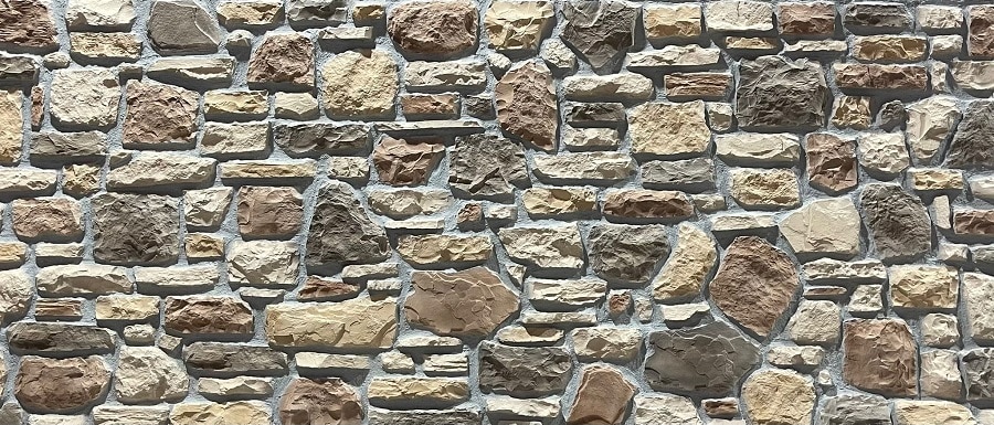 Pizarra taş duvar kaplama, bej ve kahverengi tonlarda doğal taş görünümü